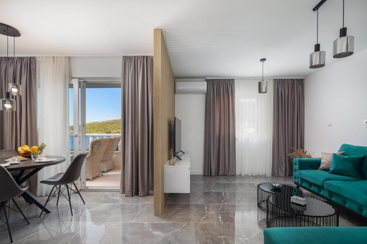 Apartments Villa Maracella Marina Bagian luar foto