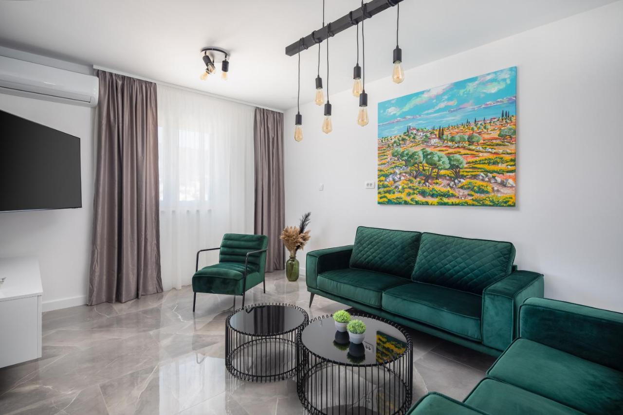 Apartments Villa Maracella Marina Bagian luar foto