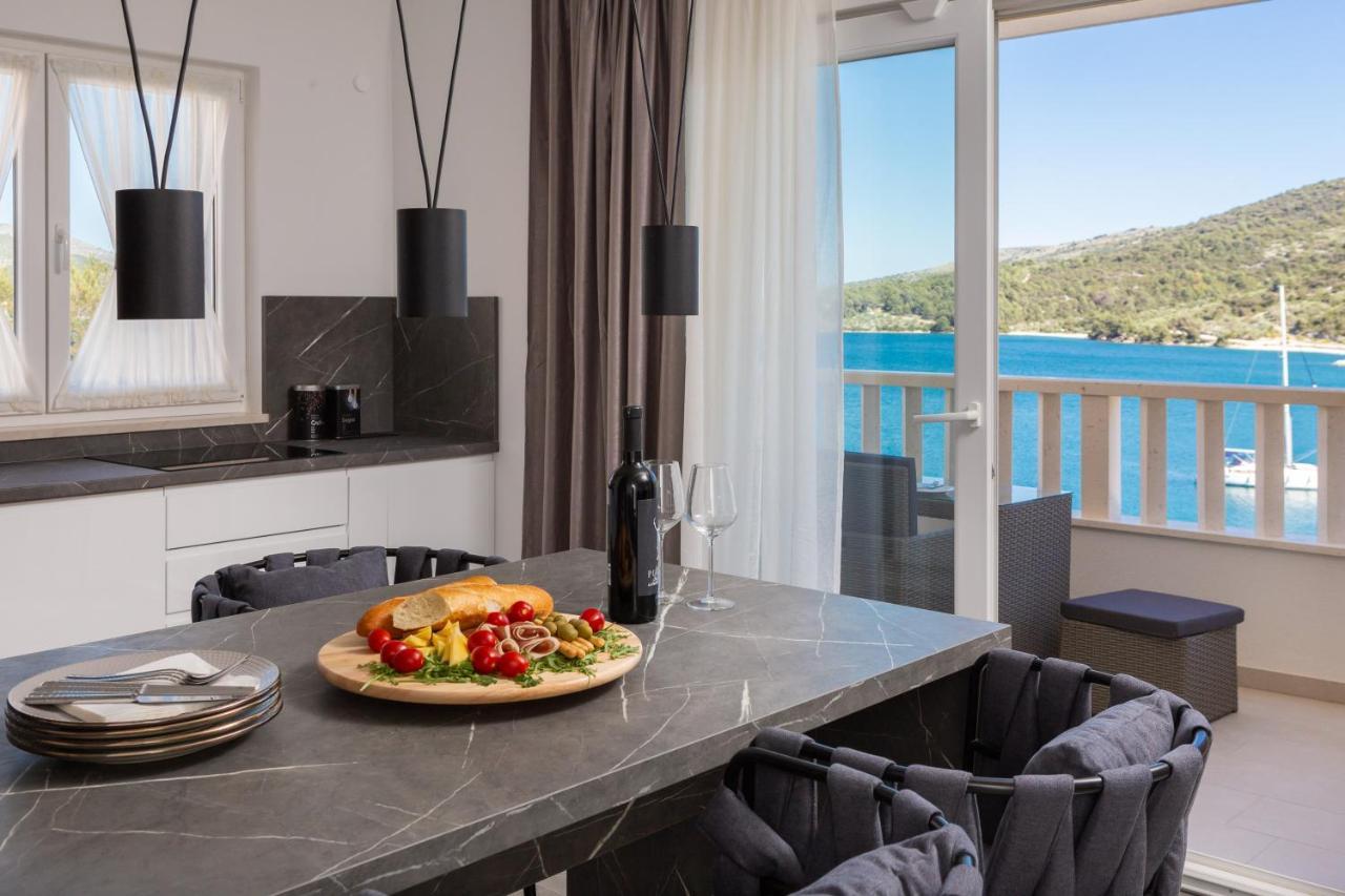 Apartments Villa Maracella Marina Bagian luar foto