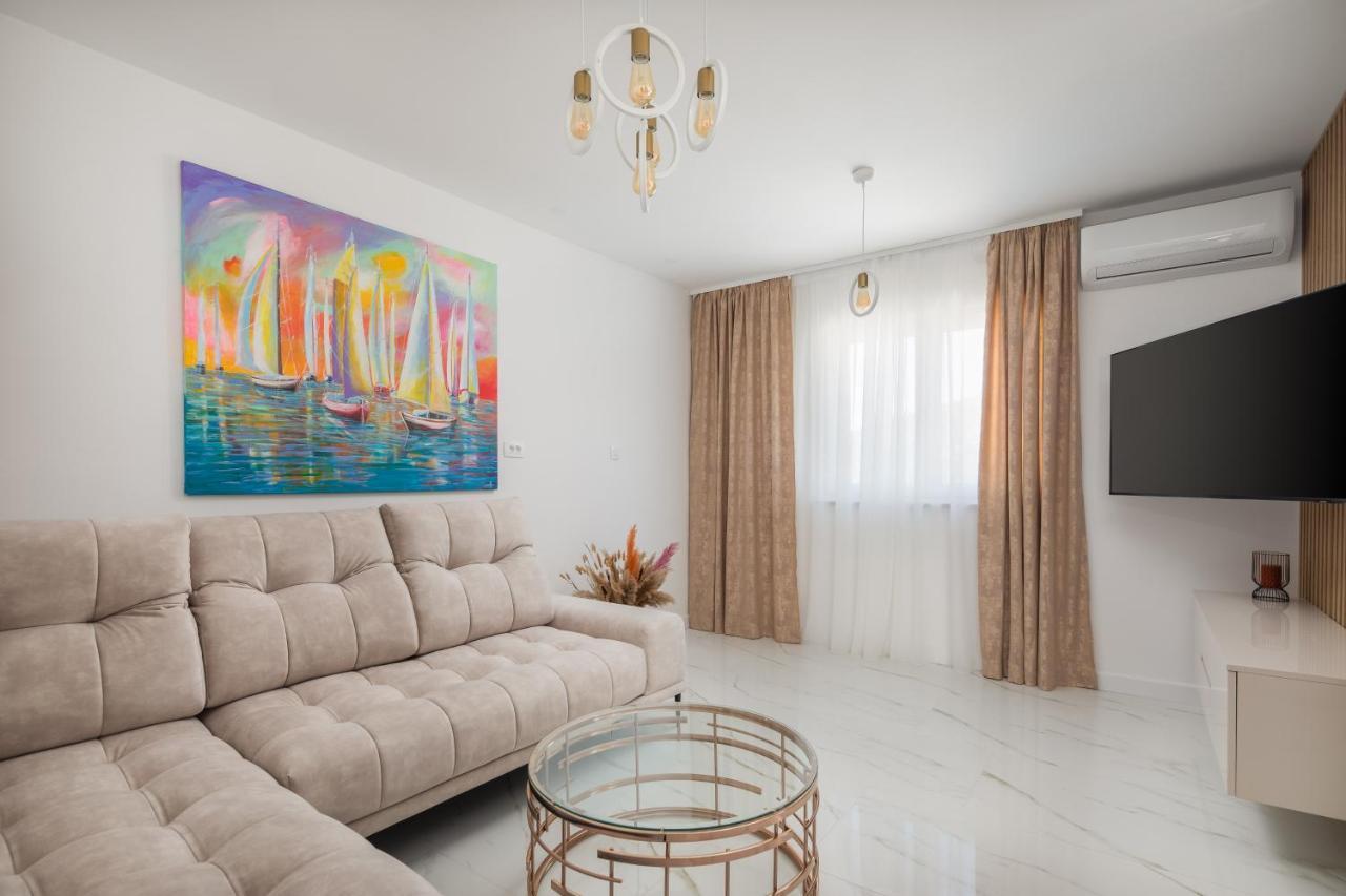 Apartments Villa Maracella Marina Bagian luar foto