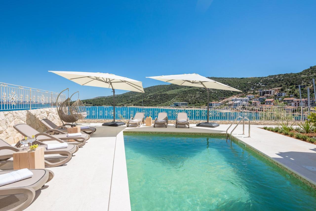 Apartments Villa Maracella Marina Bagian luar foto