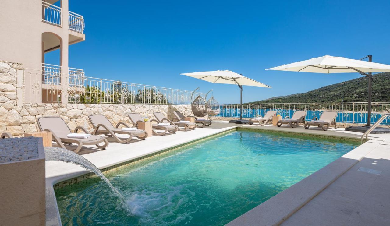 Apartments Villa Maracella Marina Bagian luar foto