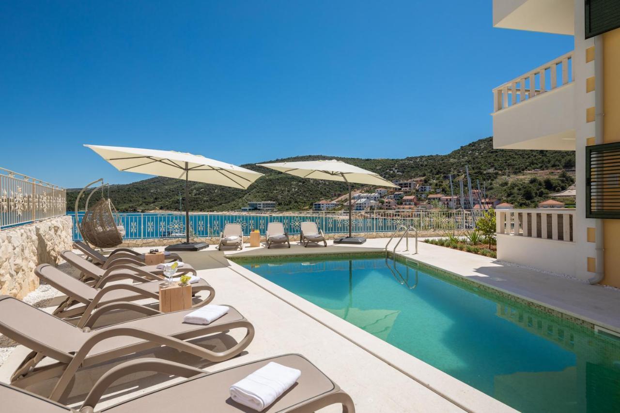 Apartments Villa Maracella Marina Bagian luar foto