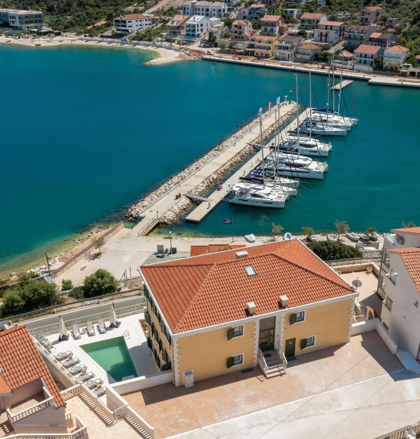 Apartments Villa Maracella Marina Bagian luar foto